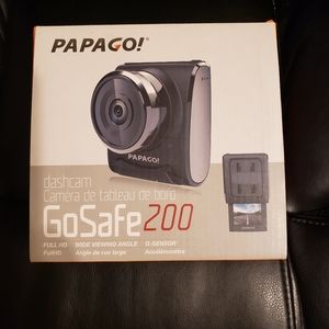 Papago! GoSafe 200 Dashcam